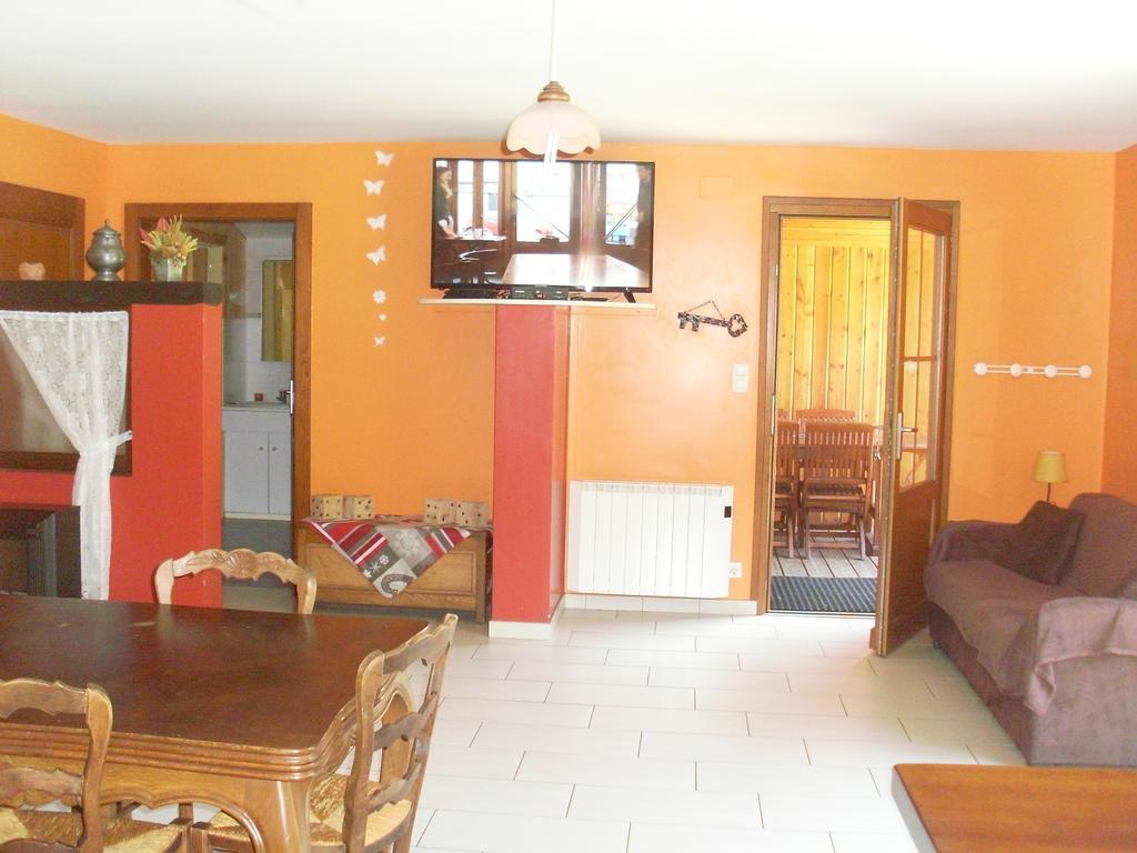 זונרופט-לונז'מר Chalet Au Bord Du Lac De Longemer מראה חיצוני תמונה