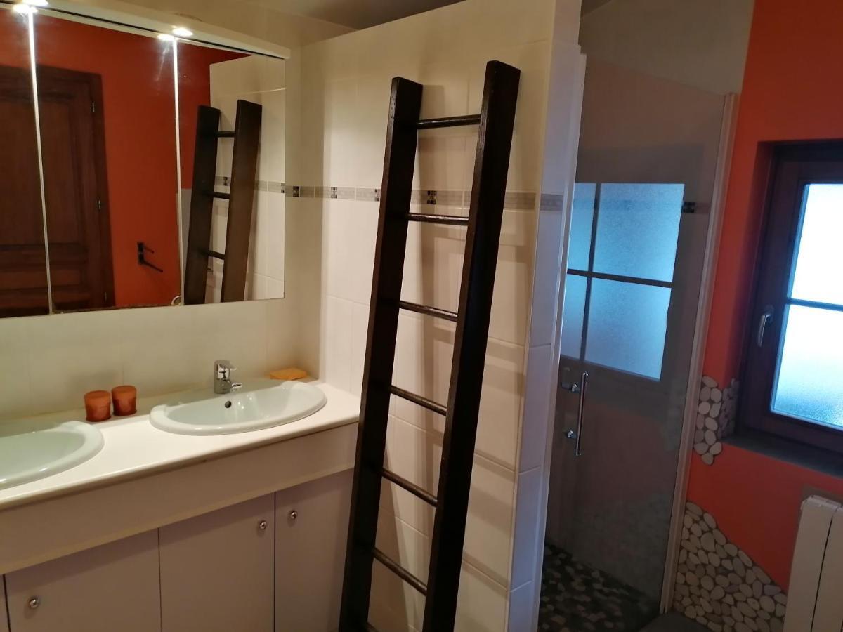 זונרופט-לונז'מר Chalet Au Bord Du Lac De Longemer מראה חיצוני תמונה